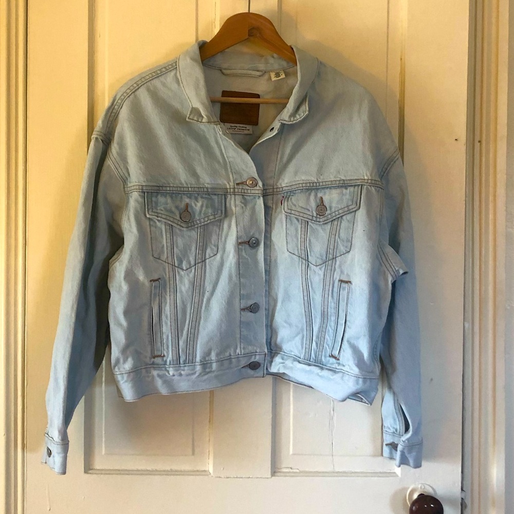 Levi cropped jean jacket